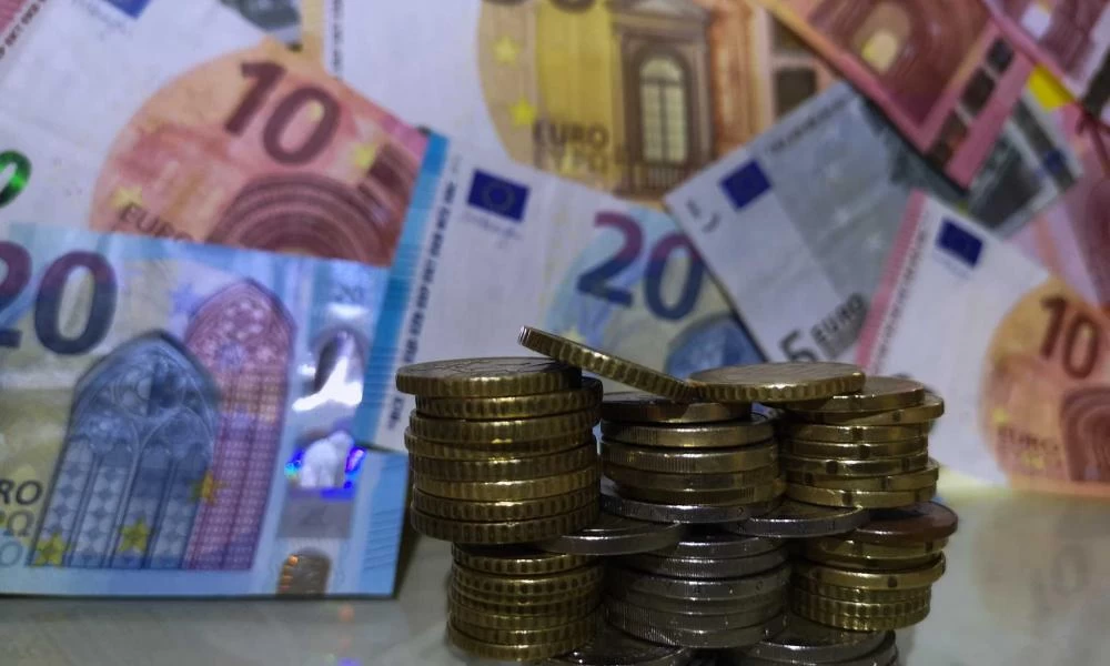 ΑΑΔΕ: Με εντατικούς ρυθμούς προχωρούν οι συμψηφισμοί οφειλών ΕΝΦΙΑ και φόρου εισοδήματος